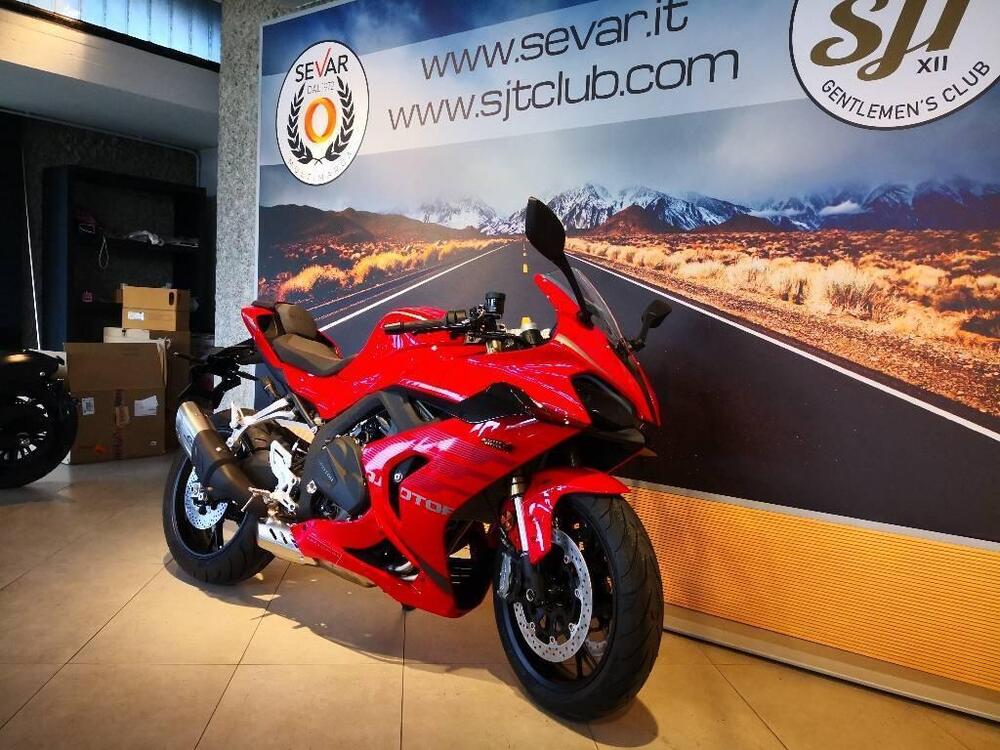 QJ Motor SRK 800 RR (2025) (3)