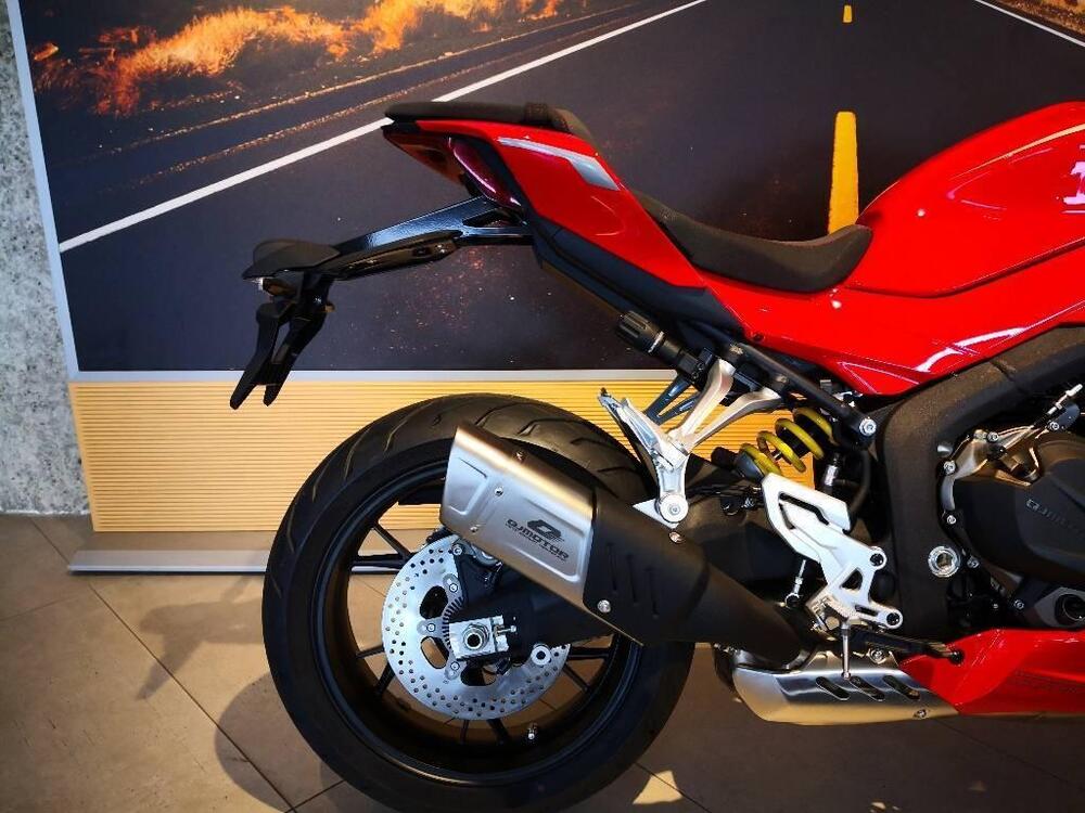 QJ Motor SRK 800 RR (2025) (5)