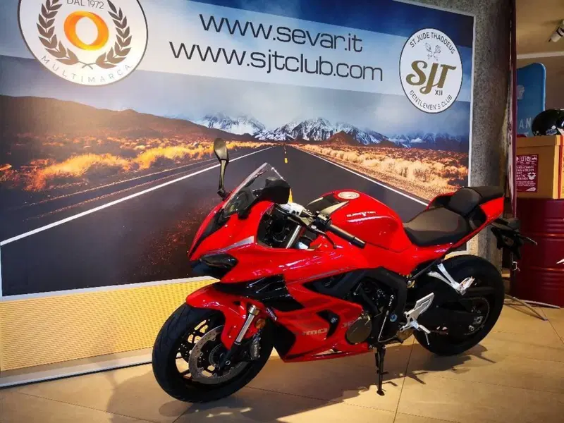 QJ Motor SRK 800 RR (2025 - 26) (11)