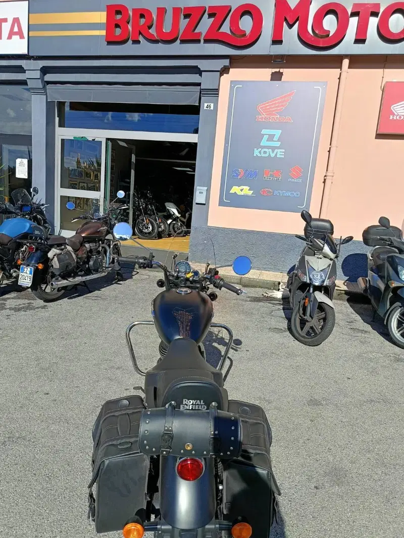 Royal Enfield Meteor 350 (2021 - 26) (3)