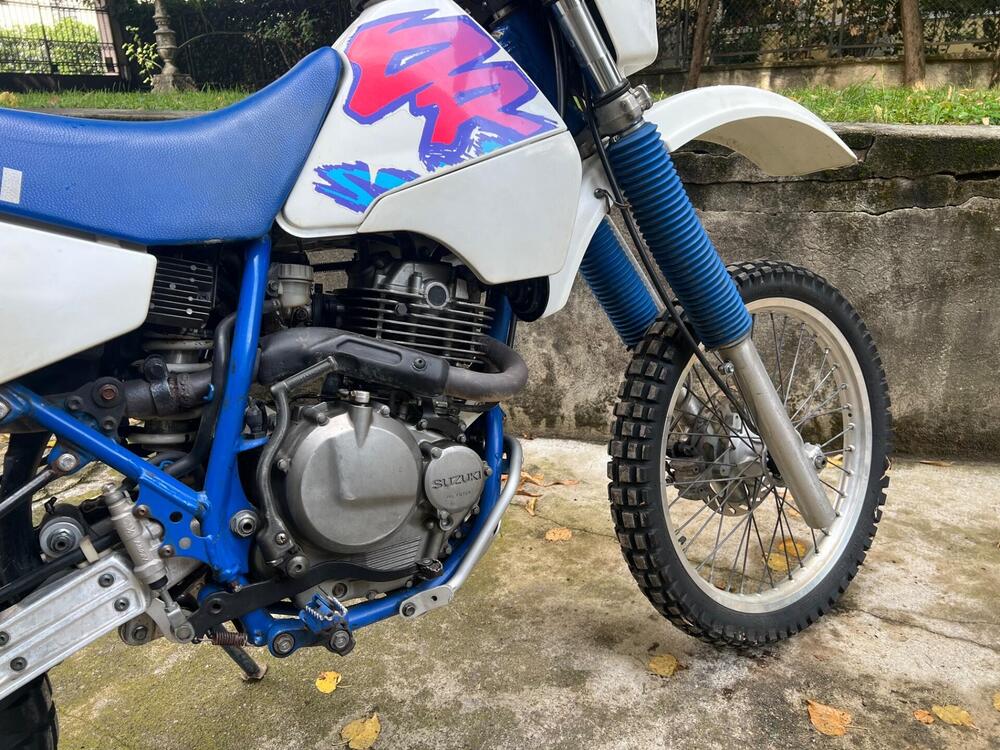 Suzuki DR 350 (3)