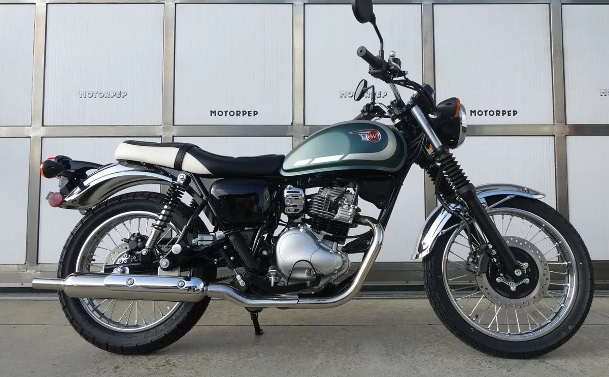 Kawasaki W 230 (2025 - 26) (2)
