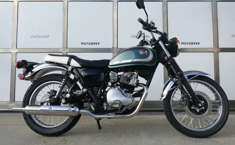 Kawasaki W 230 (2025 - 26) (2)