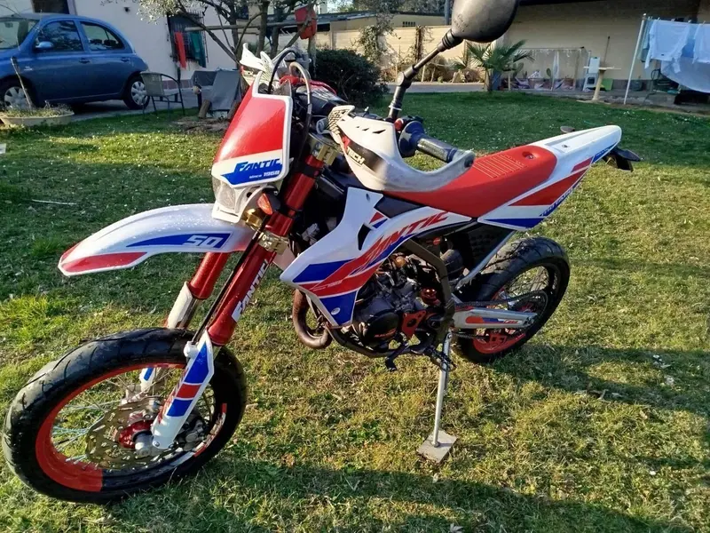 Fantic Motor Motard 50 M Casa 2t (2019) (3)