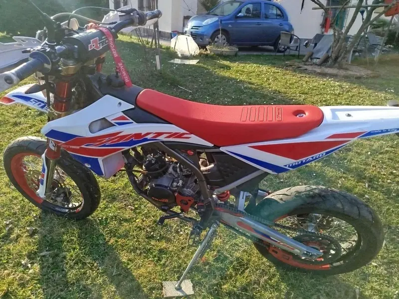 Fantic Motor Motard 50 M Casa 2t (2019) (4)