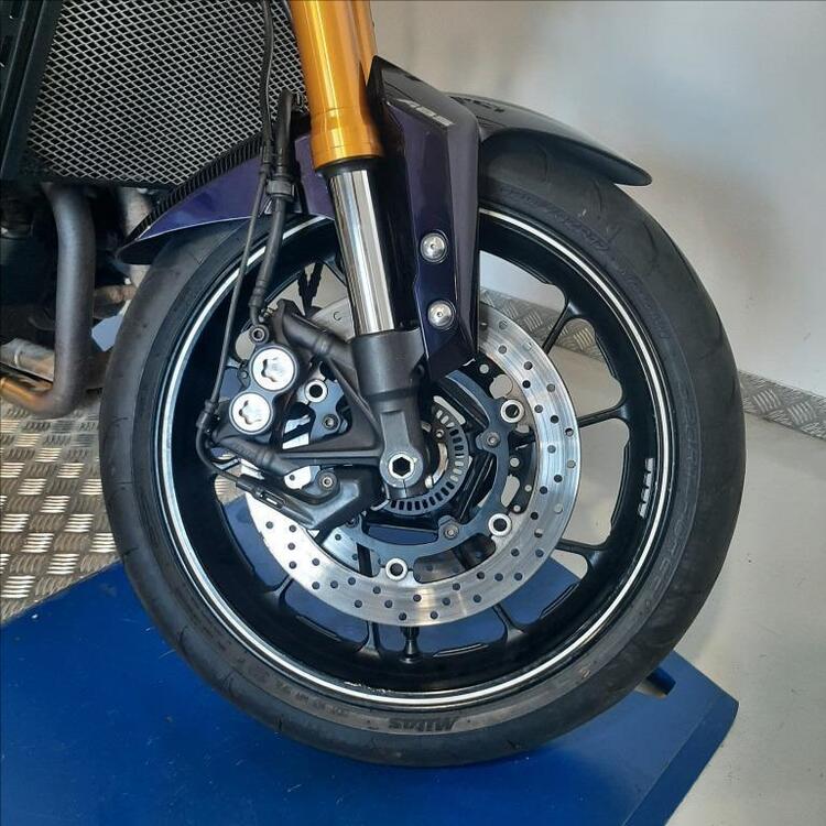 Yamaha MT-09 (2013 - 15) (3)