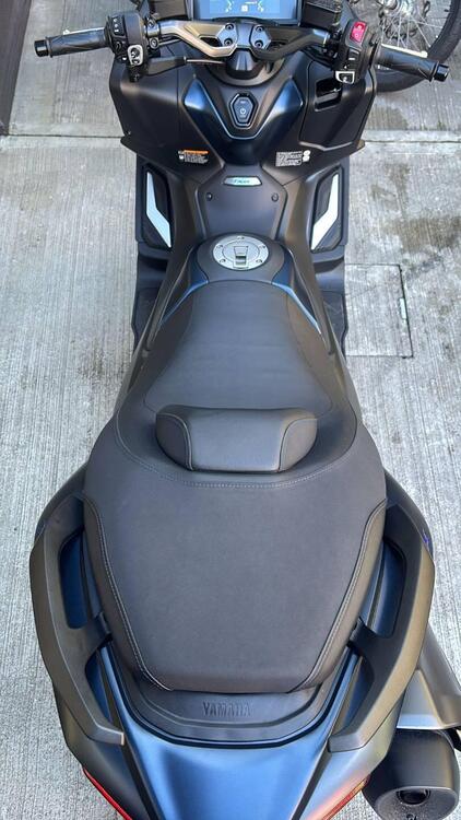 Yamaha T-Max 560 (2022 - 24) (5)