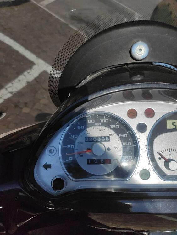 Piaggio Beverly 300 i.e. (2010 - 16) (2)