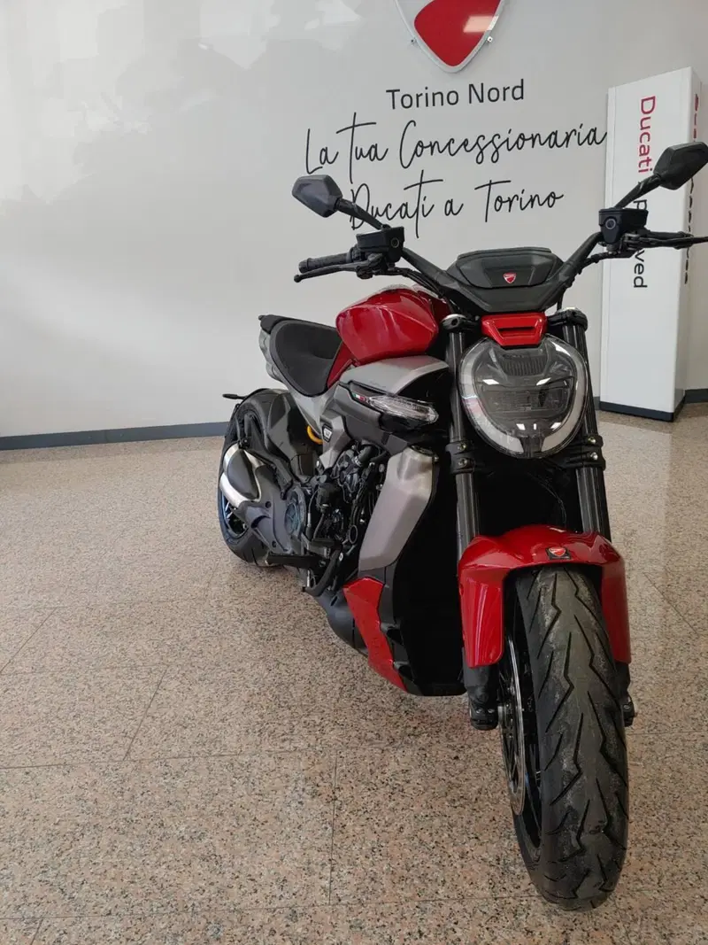 Ducati XDiavel V4 (2025 - 26) (2)