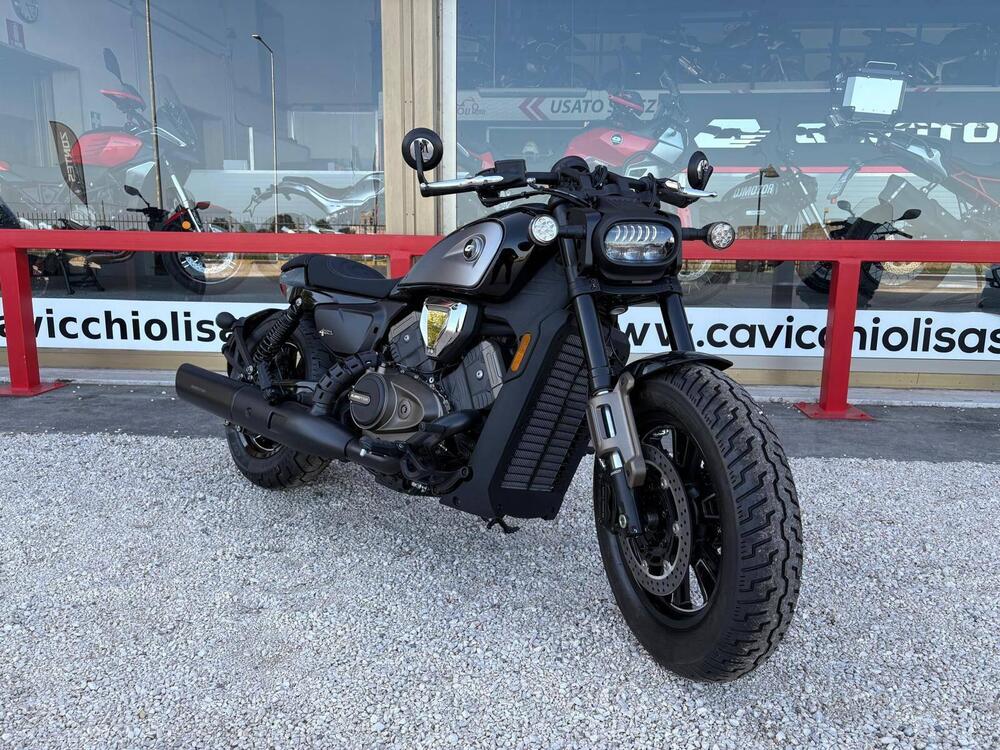 QJ Motor SRV 600 V (2025)