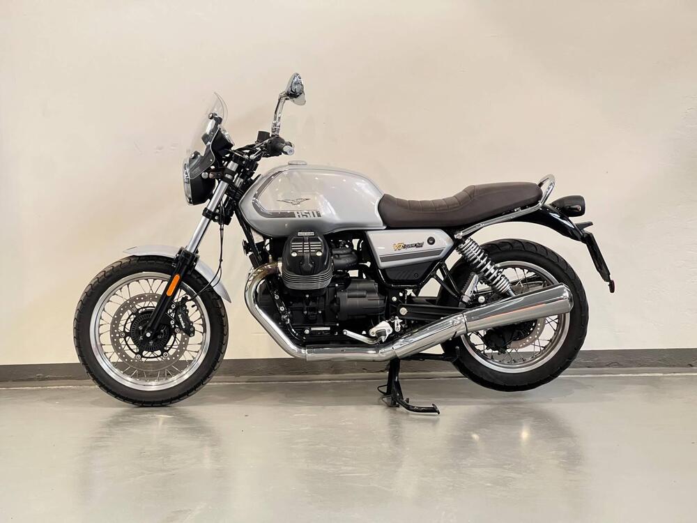 Moto Guzzi V7 Special (2021 - 24)