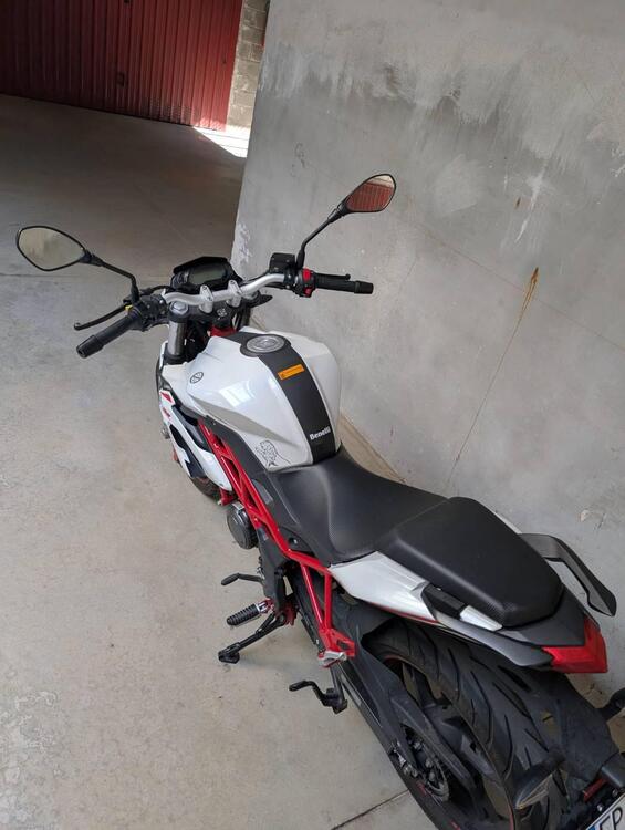 Benelli BN 125 (2018 - 20) (2)