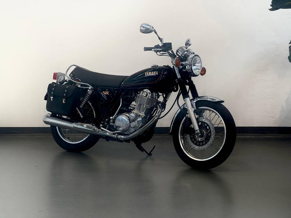 Yamaha SR 400 (2013 - 17) (3)