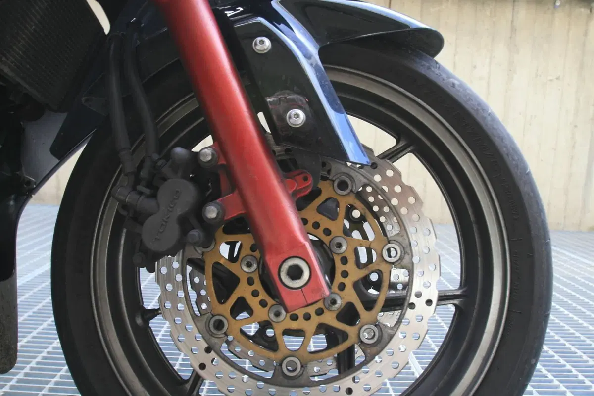Kawasaki ER-6F (2006 - 08) (3)