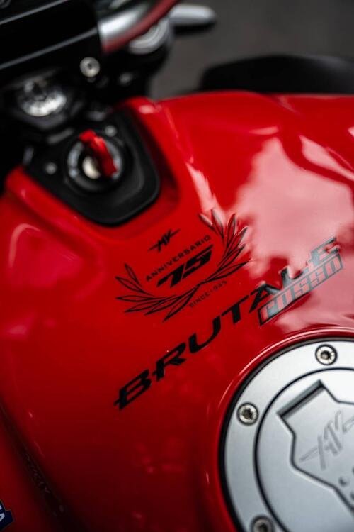 MV Agusta Brutale 800 Rosso (2021 - 23) (3)