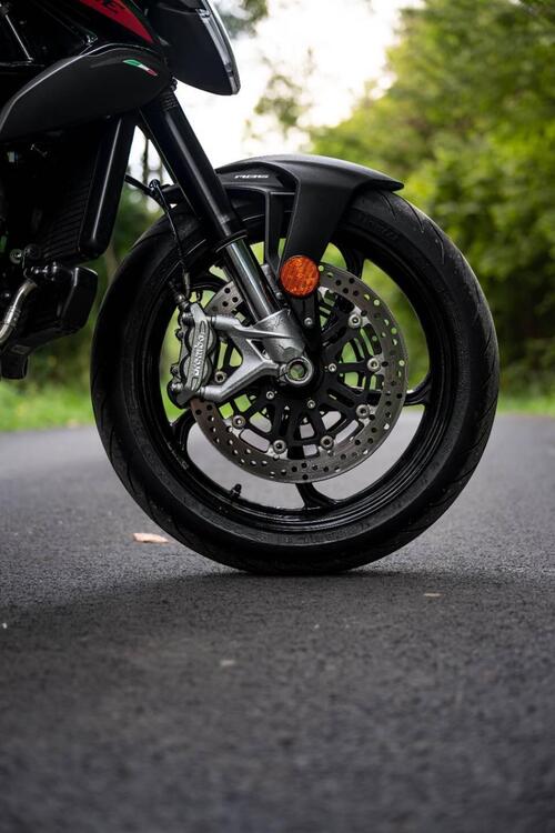 MV Agusta Brutale 800 Rosso (2021 - 23) (4)