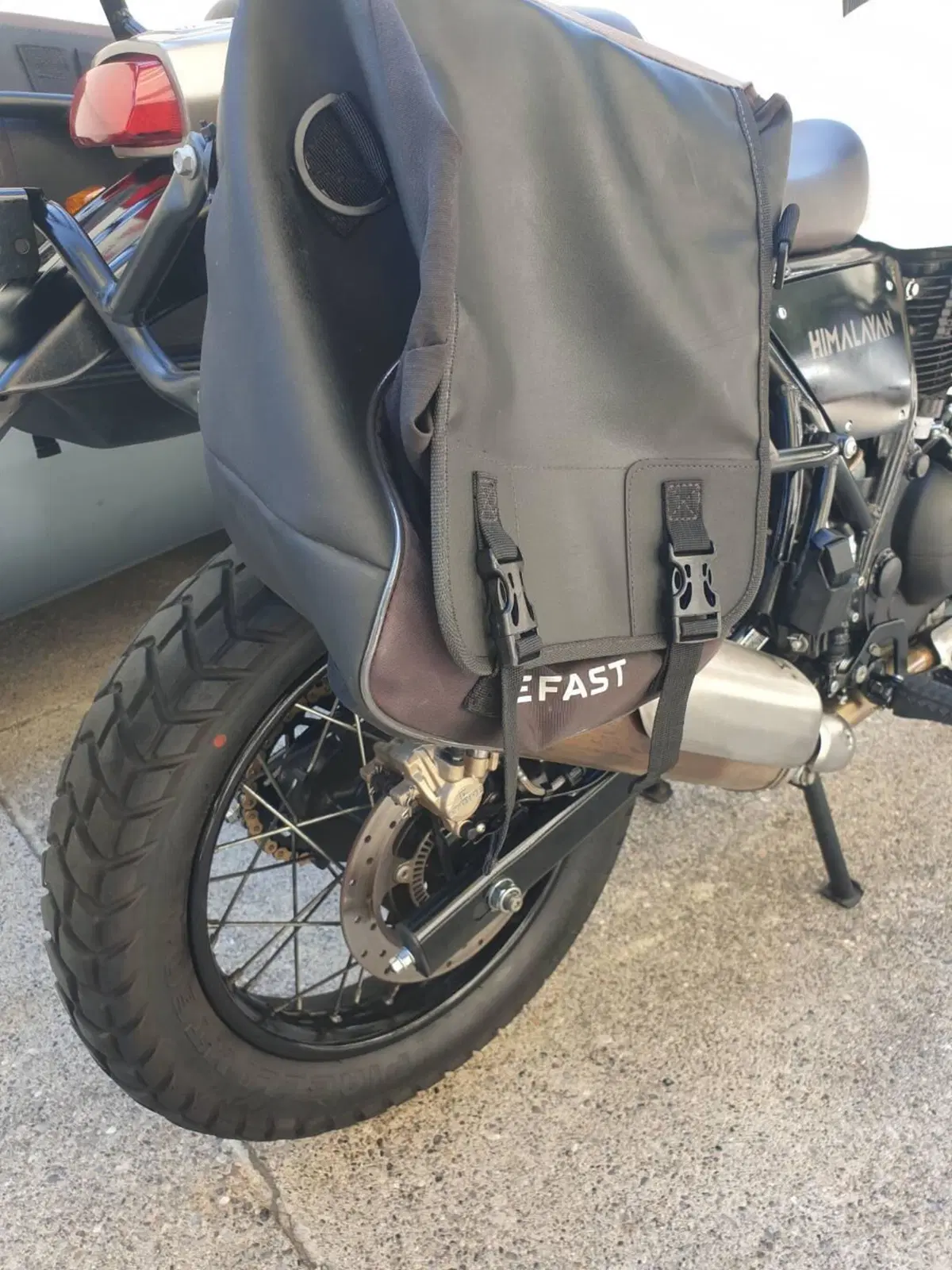 Royal Enfield Himalayan 411 (2021 - 24) (6)