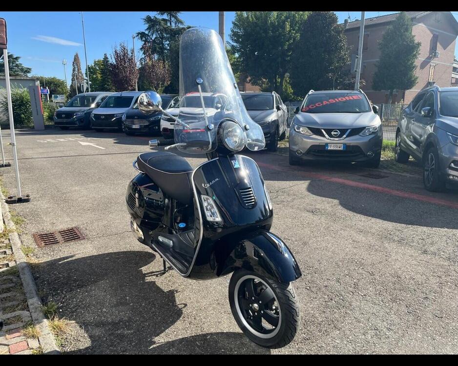 Vespa GTS 300 Super (2008 - 16) (3)