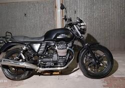 Moto Guzzi V7 II Stone (2015 - 17) usata