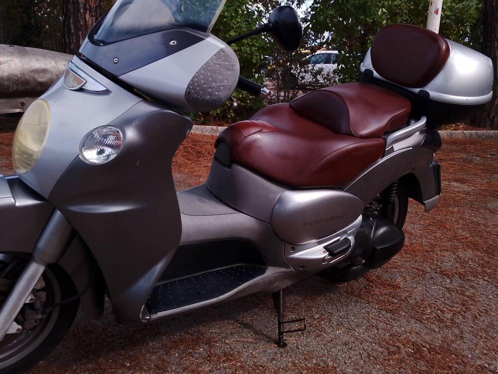 Aprilia Scarabeo 500 (2002 - 06) (5)