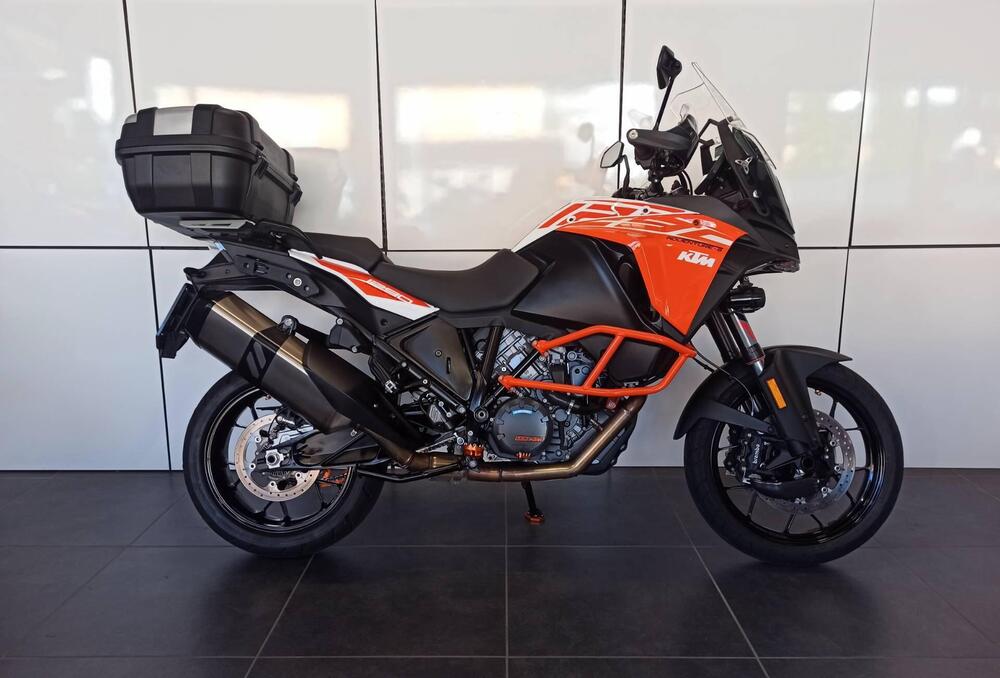 KTM 1290 Super Adventure S (2017 - 20) (2)