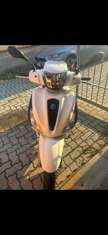 Piaggio Medley 125 S ABS (2021 - 24) (3)