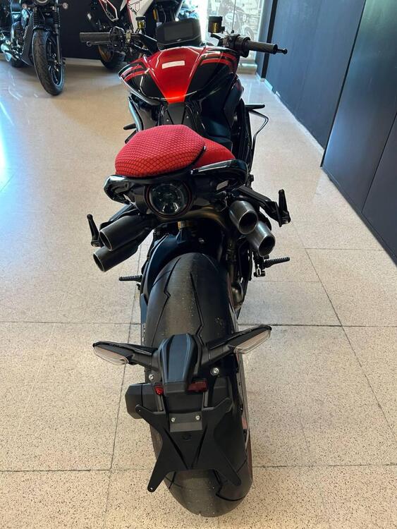 MV Agusta Rush 1000 (2023 - 25) (4)