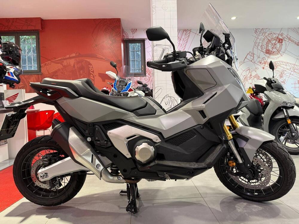 Honda X-ADV 750 (2025) (2)