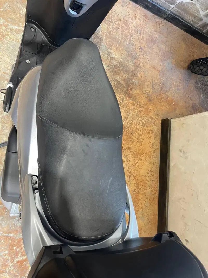 Honda SH 300 i (2006 - 10) (16)