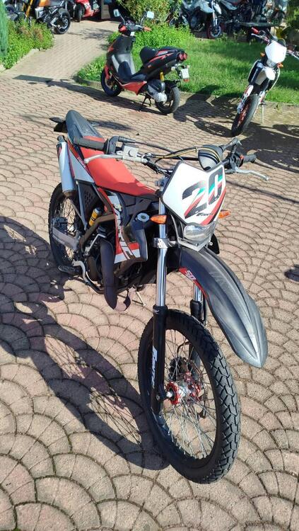 Fantic Motor Enduro 50 E Performance 2t (2018) (2)