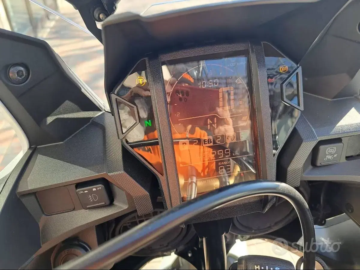 Honda Africa Twin CRF 1000L Adventure Sports Travel Edition (2019) (5)