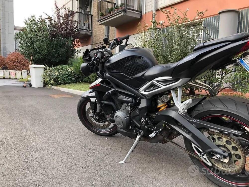 Triumph Street Triple RS (2017 - 19) (5)