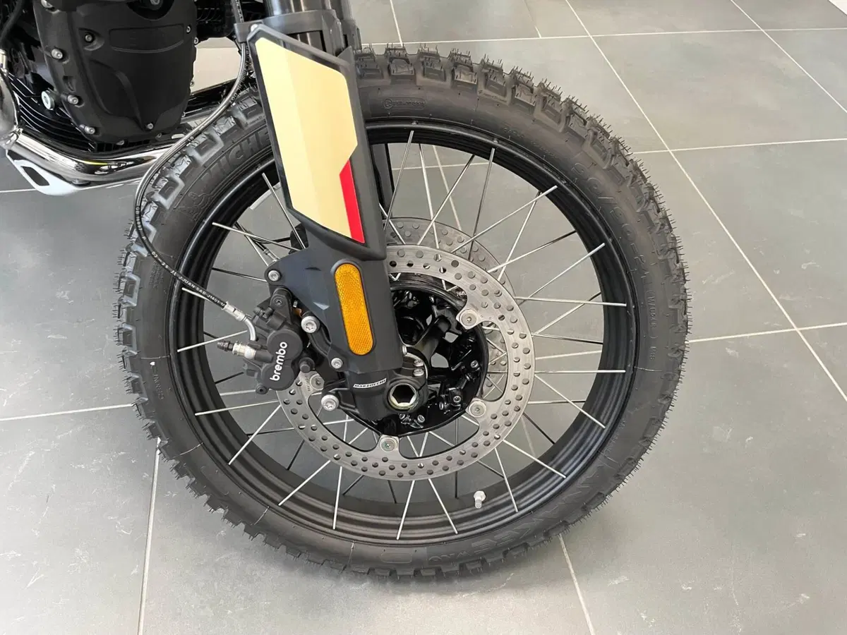 Bmw R 12 G/S (2026) (9)