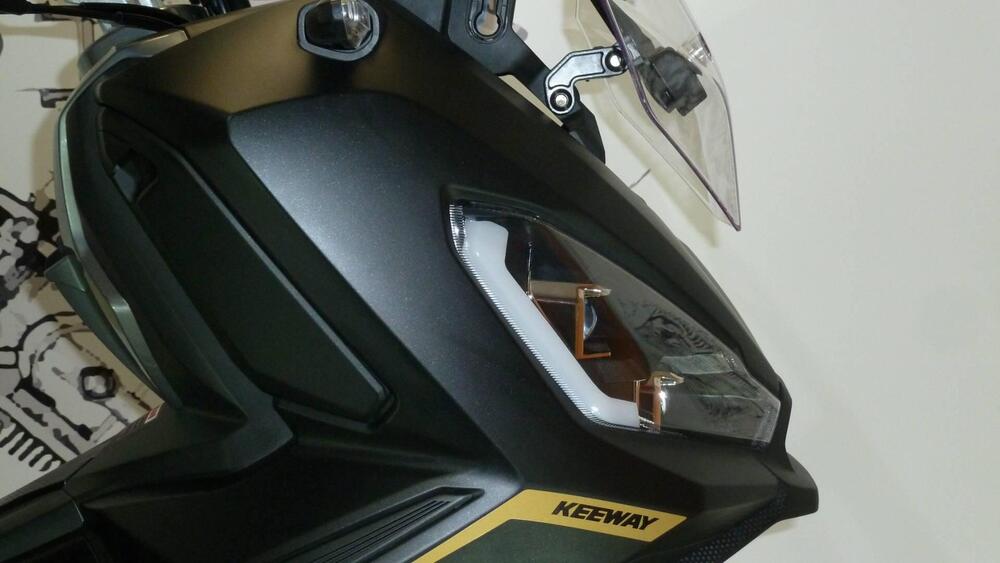 Keeway Motor XDV 125 EVO PRO (2025) (3)