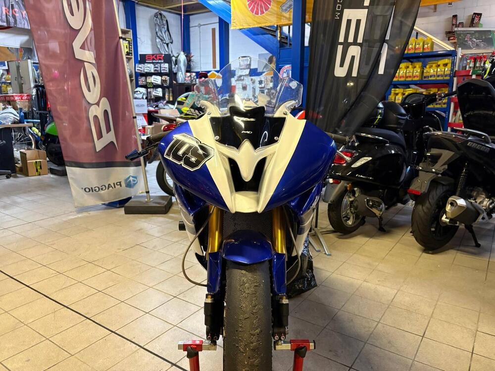 Yamaha YZF R6 (2008 - 09) (2)