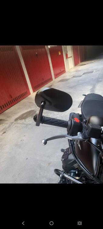 Moto Guzzi V7 Stone (2021 - 24) (5)