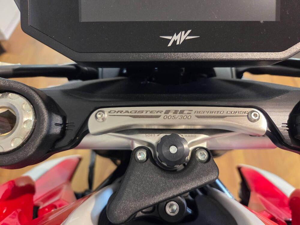 MV Agusta Dragster 800 RC SCS (2022 - 25) (5)