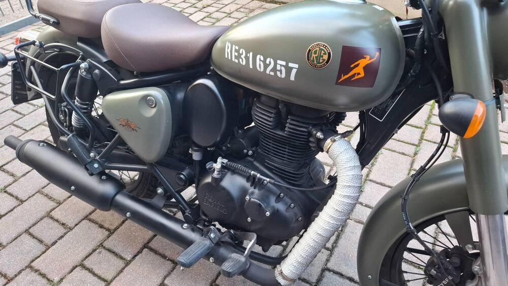 Royal Enfield Classic 350 (2021 - 25) (5)