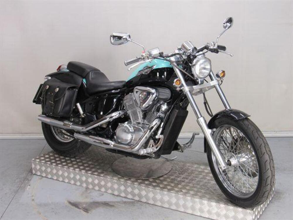 Honda VT 600 C Shadow (1989 - 98) (2)