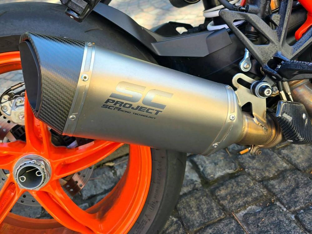 KTM 1290 Super Duke R (2022 - 23) (3)