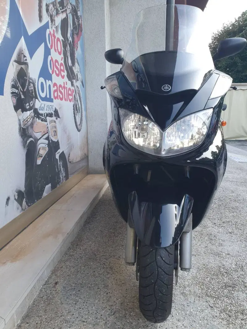 Yamaha Majesty 400 (2004 - 08) (7)