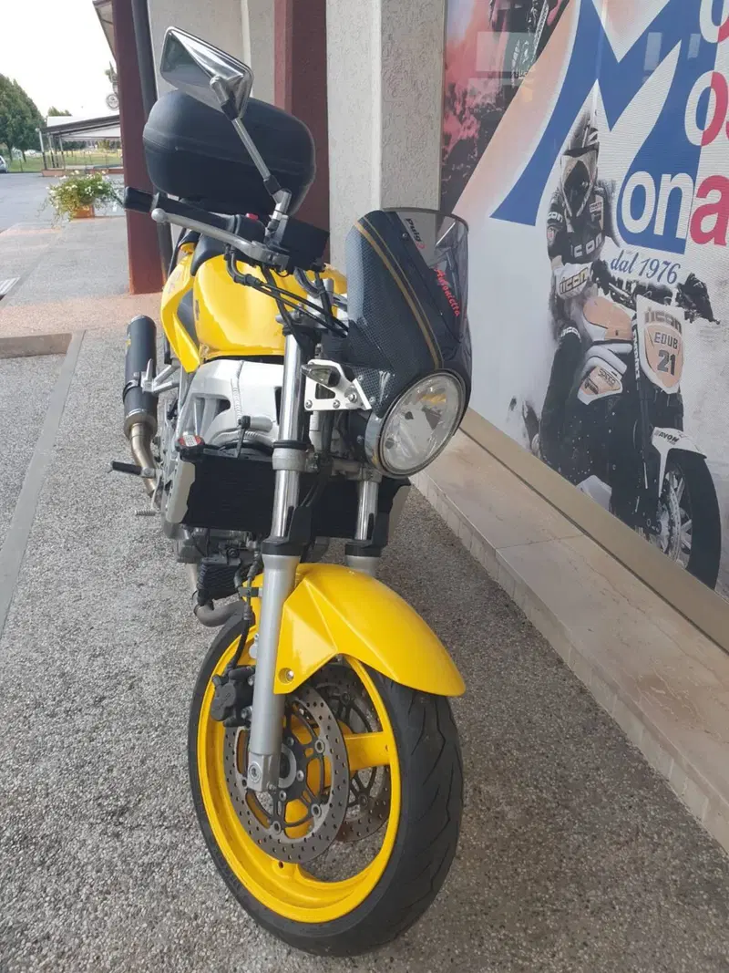 Suzuki SV 650 (2006 - 11) (2)