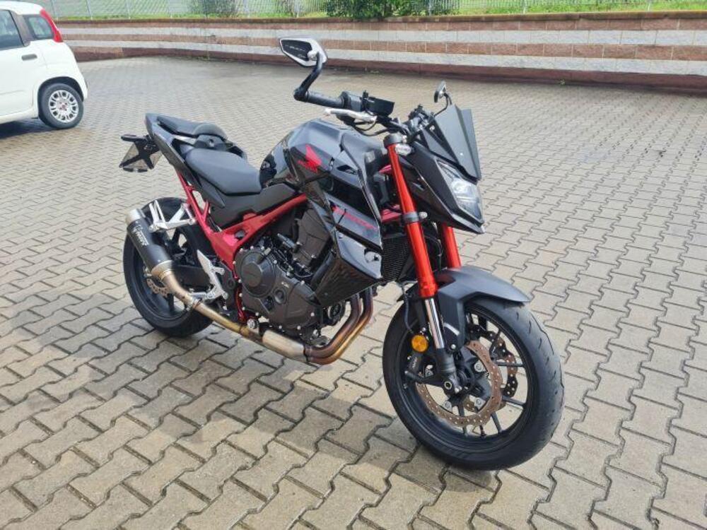 Honda CB 750 Hornet (2023 - 24) (2)