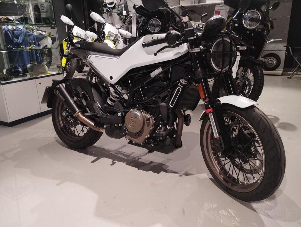 Husqvarna Vitpilen 401 (2021 - 23) (2)