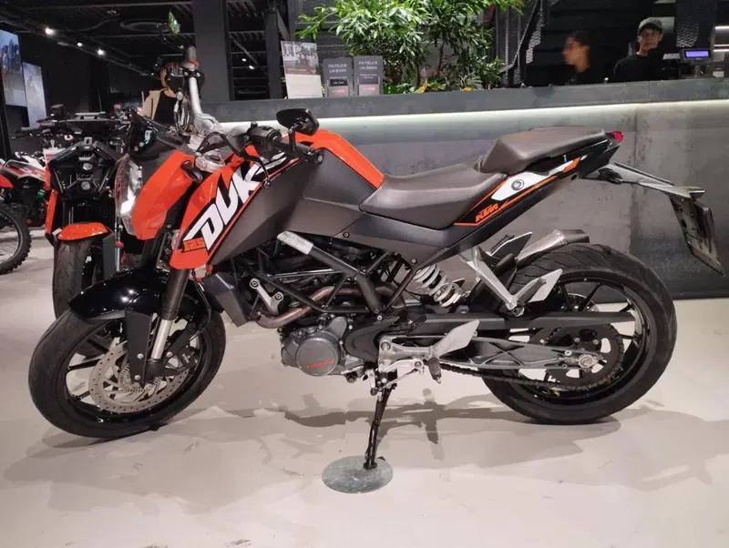 KTM 125 Duke ABS (2013 - 16) (6)