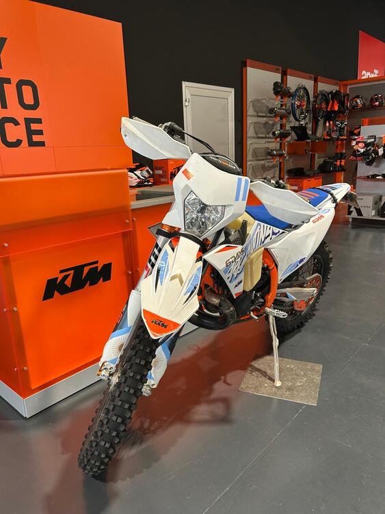KTM 300 EXC TBI Six Days (2024) (3)