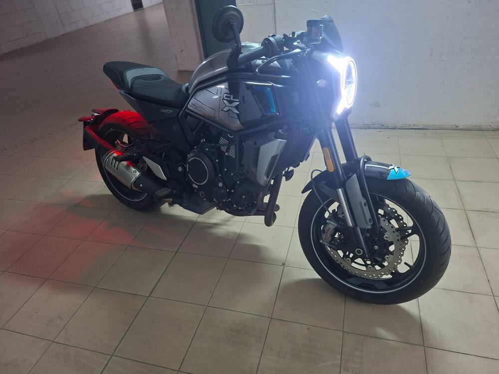 CFMOTO 700CL-X Sport (2022 - 25) (3)