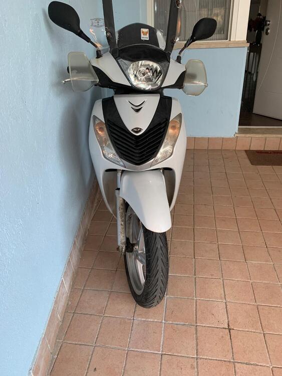 Honda SH 150 i (2009 - 12) (2)