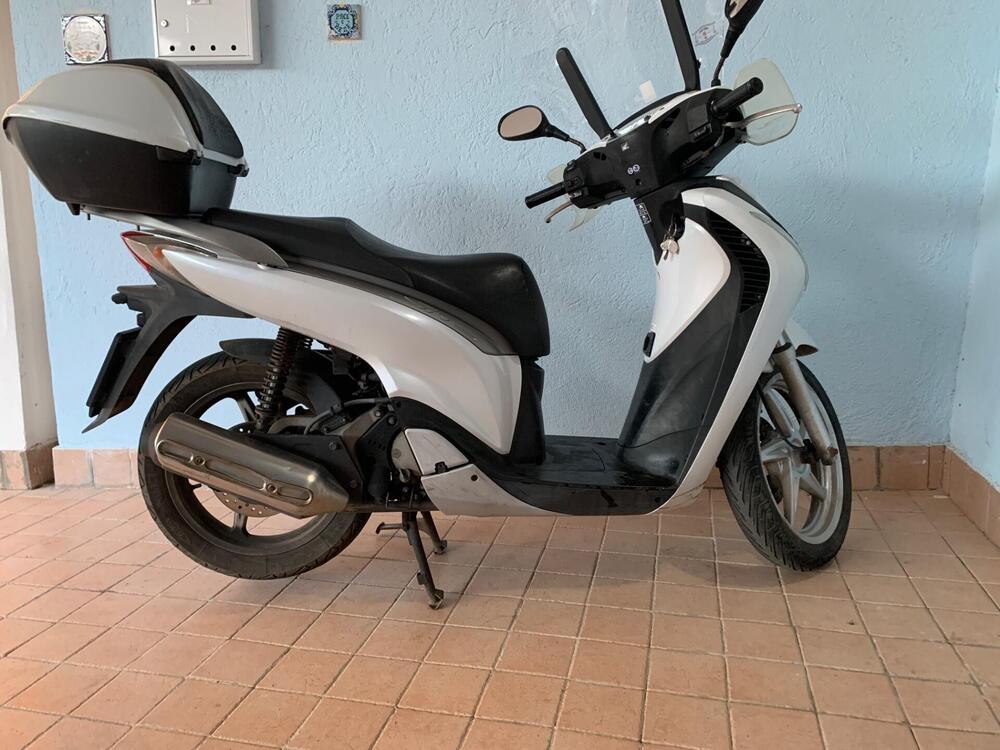 Honda SH 150 i (2009 - 12) (5)