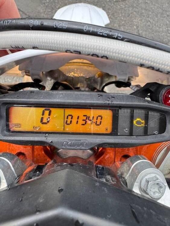 KTM 250 EXC TPI Six Days (2021) (4)